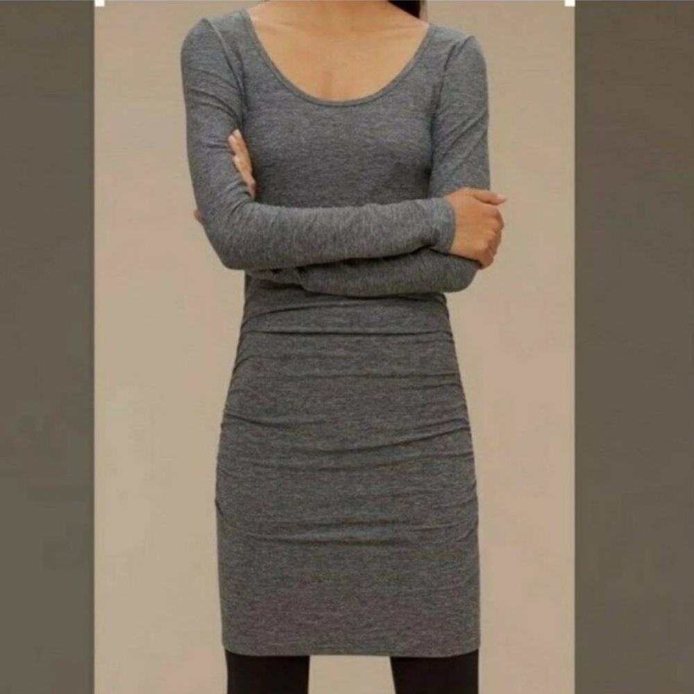 TNA Aritzia Long Sleeve Ruched Dress Gray XS